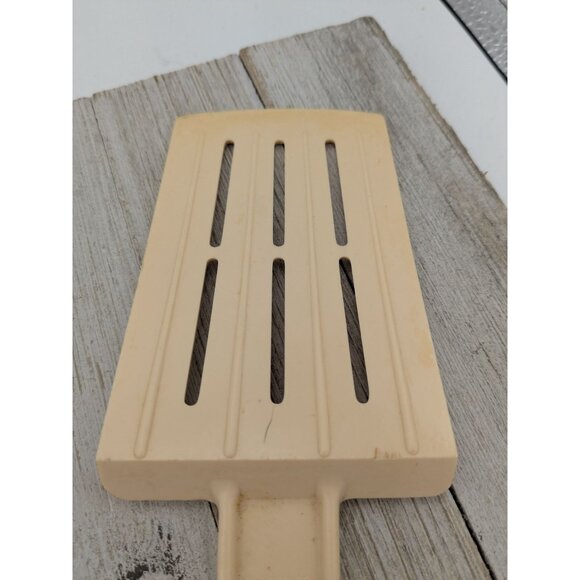 Vintage Vernon USA Nylon Plastic Slotted Spatula Turner Flipper Solid Spoon Tong - Picture 5 of 9